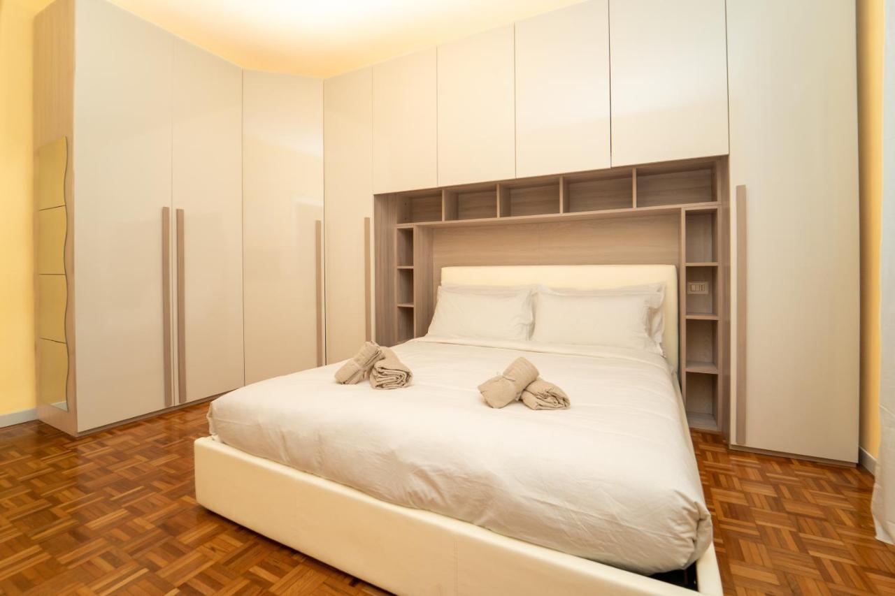 Trilocale Con Parcheggio Privato Lejlighed Milano Eksteriør billede